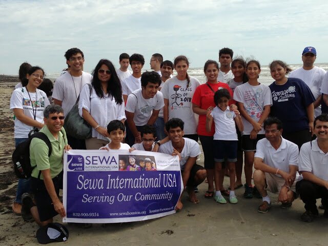 Sewa International Houston after Galveston Beach Cleanup at Sewa Day 2014