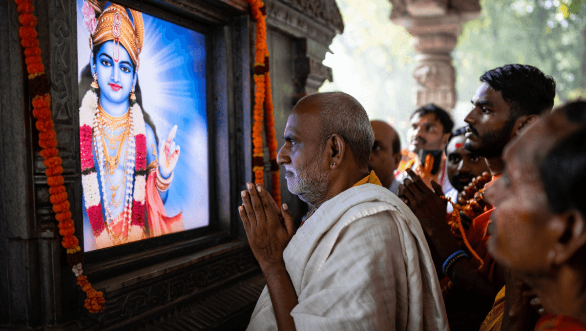 Can AI-generated images be used in worship?