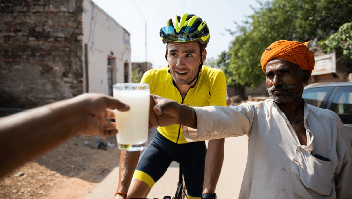 British cyclist’s heartwarming encounter in India: A glass of buttermilk and the power of genuine hospitality etimes.in / Apr 20, 2026, 06:07 (IST) A British cyclist's simple act of kindness in rural India, where a stranger offered him chilled buttermilk, has captivated online audiences. This heartwarming encounter highlights India's deep-rooted tradition of 'atithi devo bhava' – the guest is like god. Such genuine hospitality, often taken for granted by locals, offers a profound, fresh perspective to outsiders.