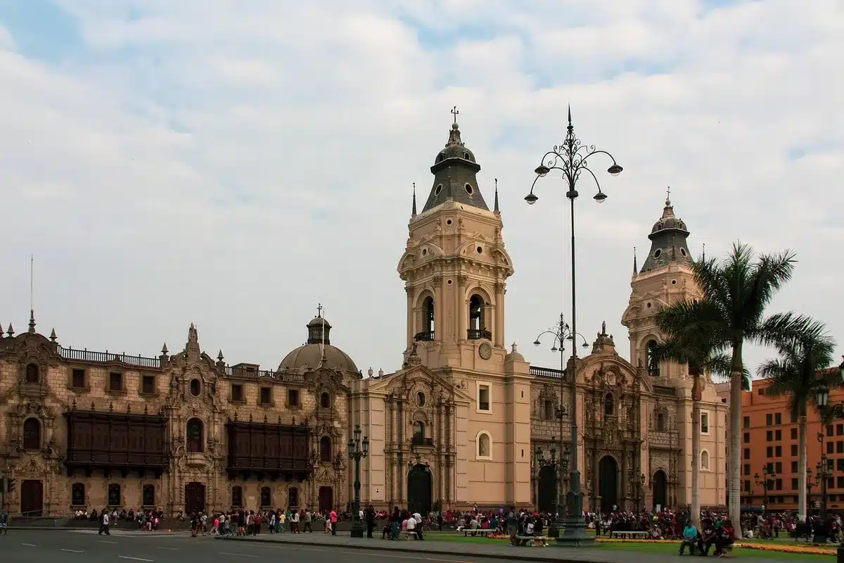 View of Lima's coastline with colonial architecture and ocean views